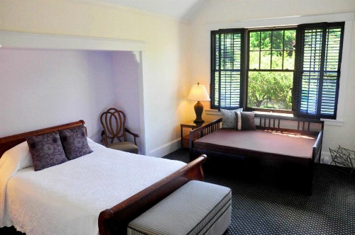 OM Sanctuary Holistic Retreat image 13