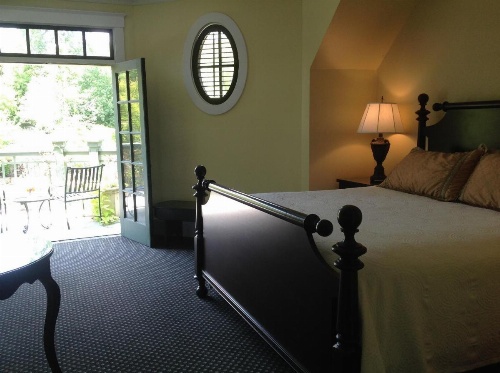 OM Sanctuary Holistic Retreat image 41